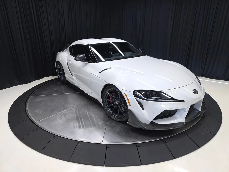 2023 Toyota GR Supra 5th Gen - Image 17 of 31