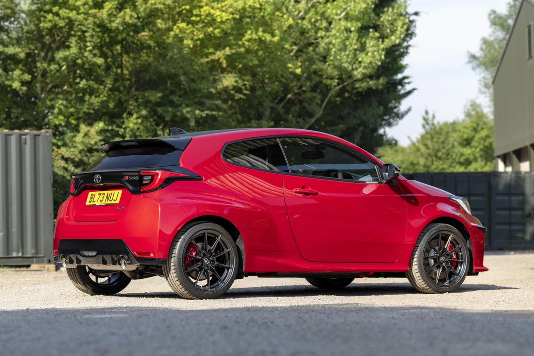 2023 Toyota Yaris - Image 13 of 31