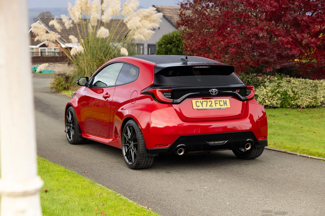 2023 Toyota Yaris - Image 14 of 31