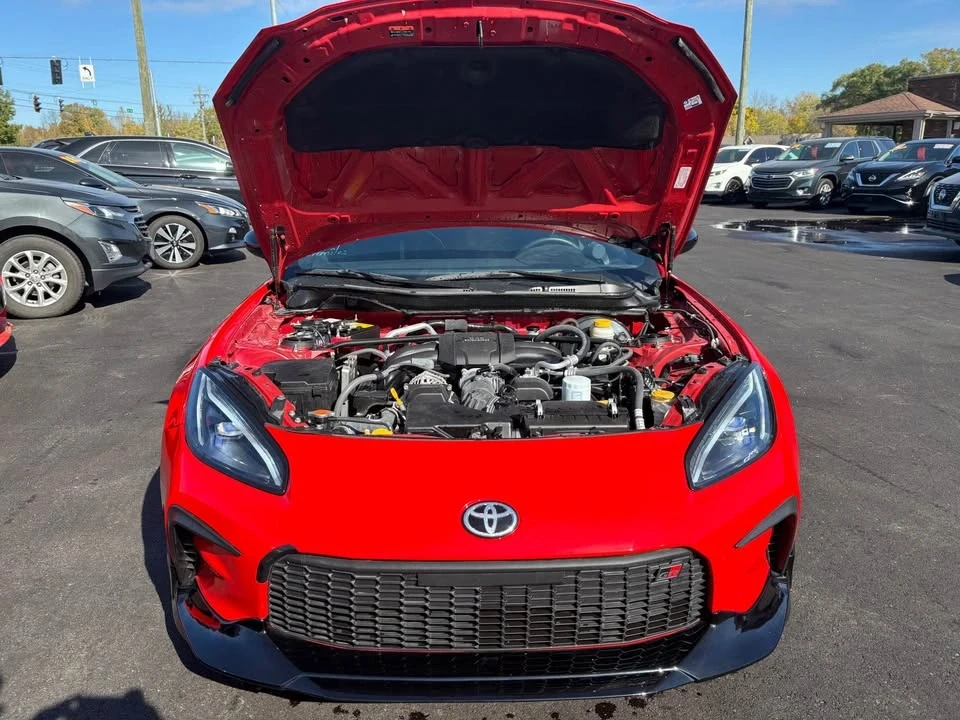 2023 Toyota GR86 2nd Gen - Image 12 of 18