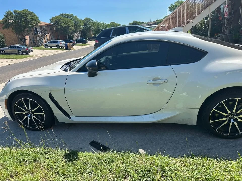 2023 Toyota GR86 2nd Gen - Image 2 of 8