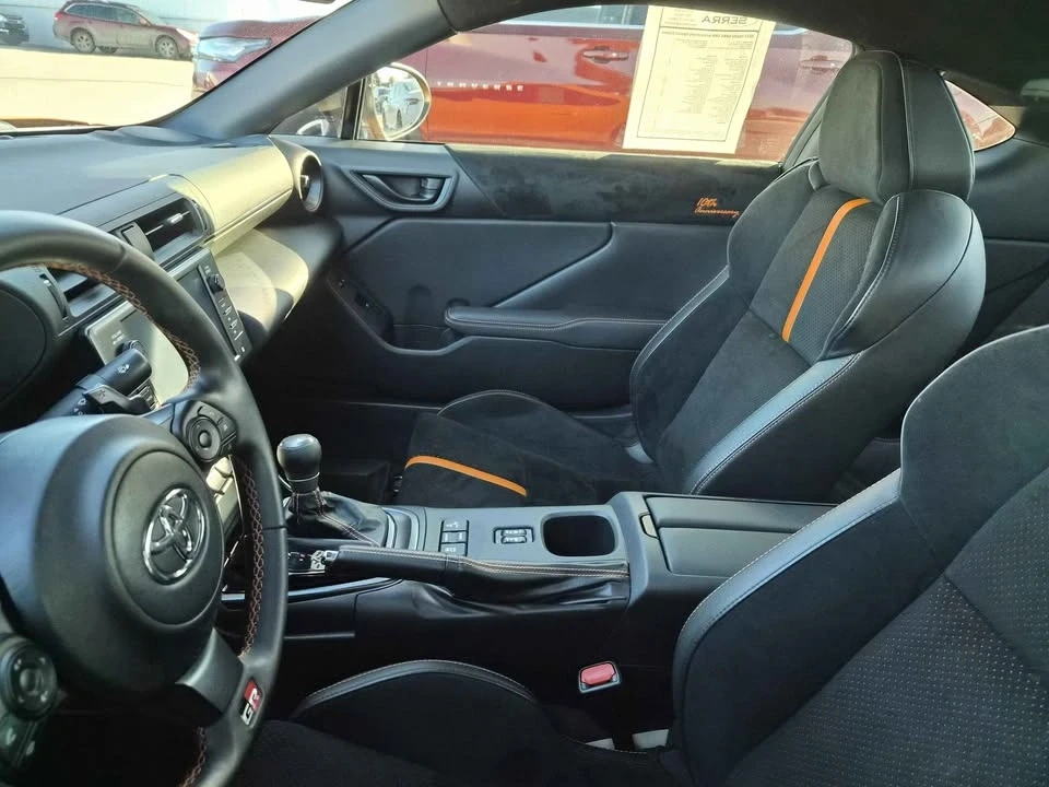 2023 Toyota GR86 2nd Gen - Image 4 of 4