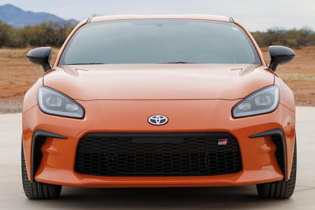 2023 Toyota GR86 2nd Gen - Image 2 of 31