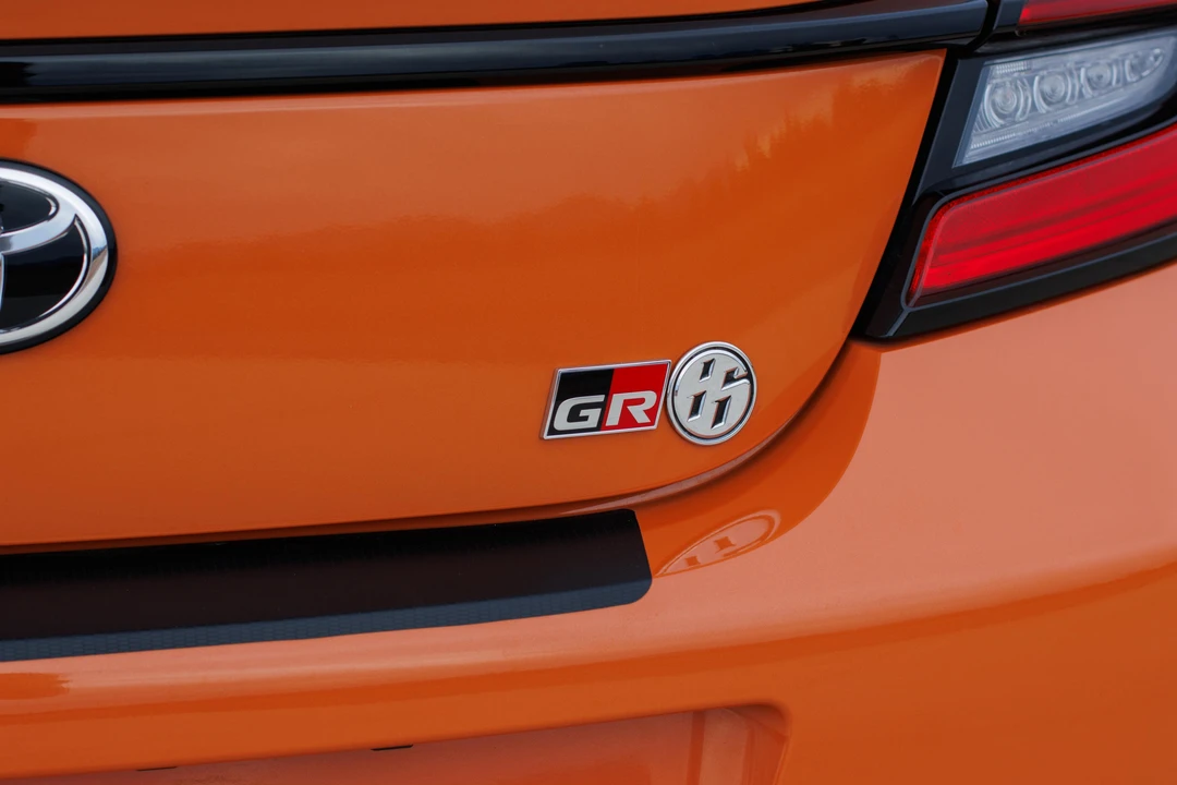 2023 Toyota GR86 2nd Gen - Image 16 of 31