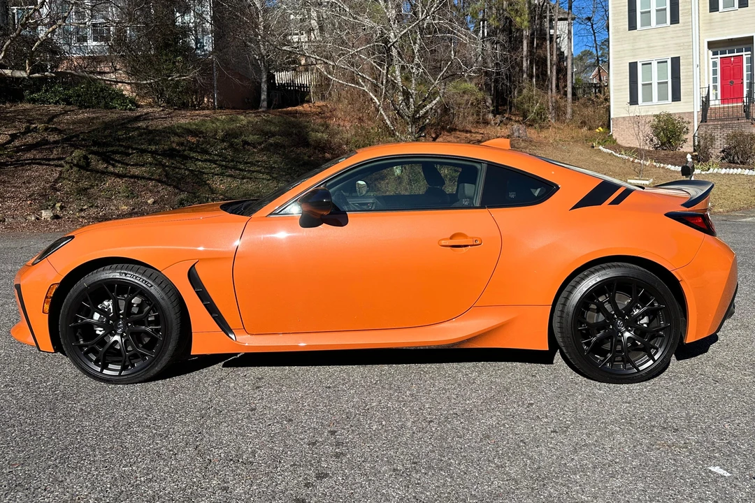 2023 Toyota GR86 2nd Gen - Image 3 of 31