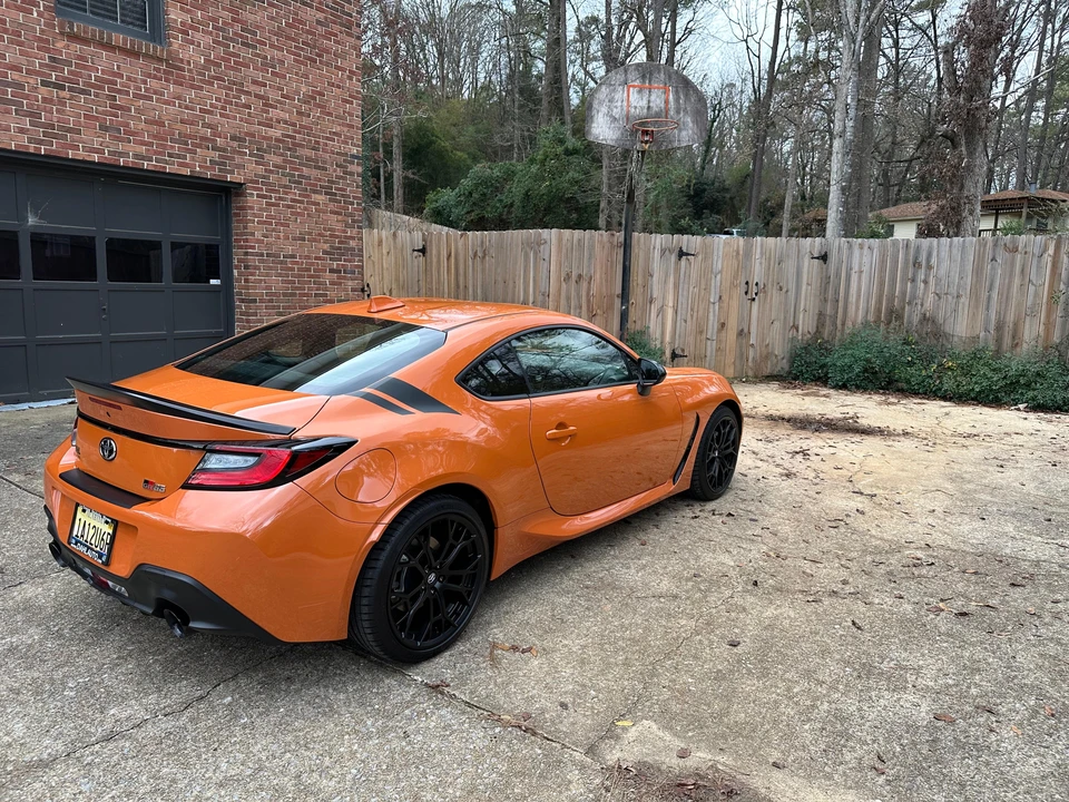 2023 Toyota GR86 2nd Gen - Image 27 of 31