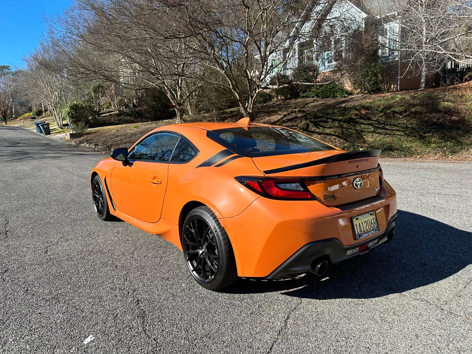 2023 Toyota GR86 2nd Gen - Image 17 of 31