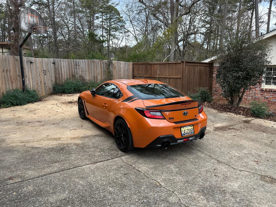 2023 Toyota GR86 2nd Gen - Image 16 of 31