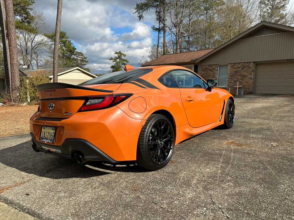 2023 Toyota GR86 2nd Gen - Image 25 of 31