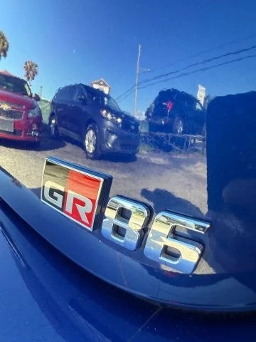2023 Toyota GR86 2nd Gen - Image 7 of 10