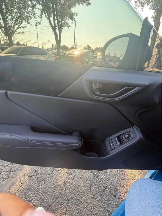 2023 Toyota GR86 2nd Gen - Image 11 of 14