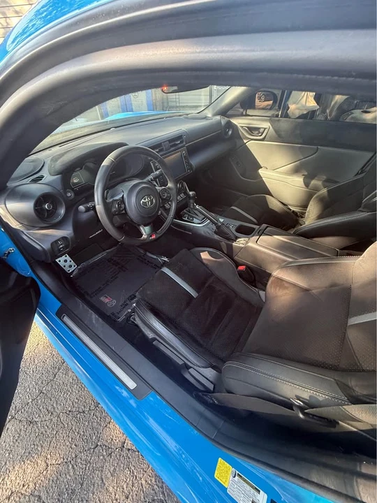 2023 Toyota GR86 2nd Gen - Image 5 of 14