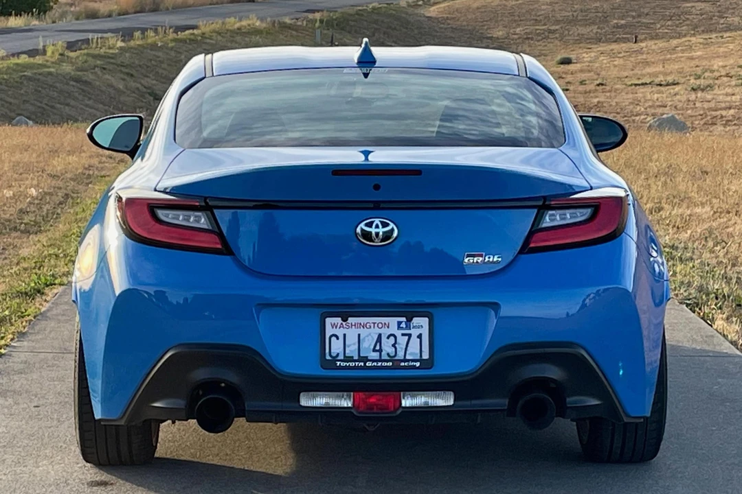 2023 Toyota GR86 2nd Gen - Image 5 of 31