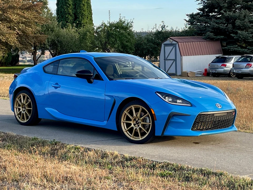 2023 Toyota GR86 2nd Gen - Image 18 of 31