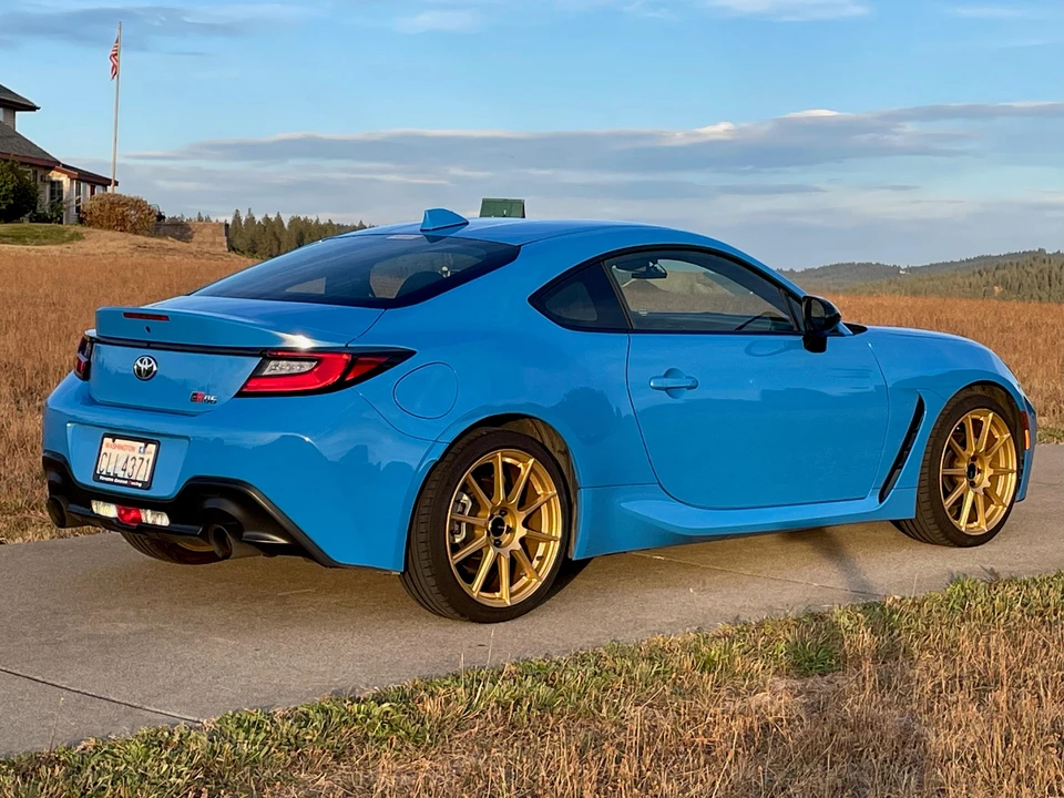 2023 Toyota GR86 2nd Gen - Image 16 of 31