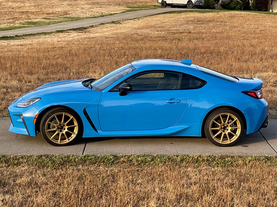 2023 Toyota GR86 2nd Gen - Image 12 of 31