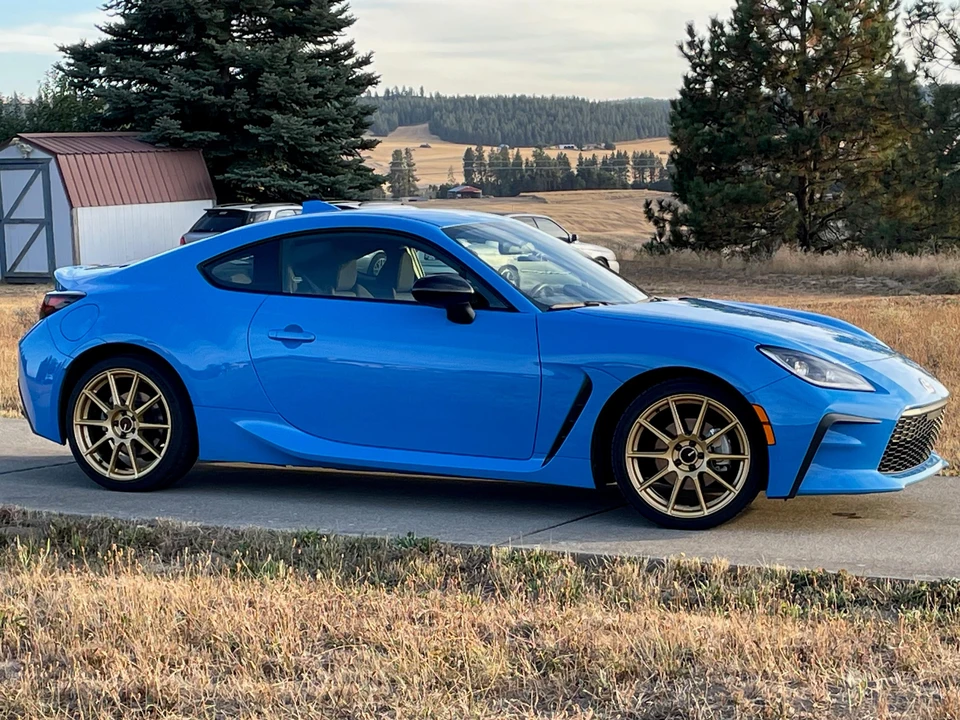 2023 Toyota GR86 2nd Gen - Image 17 of 31