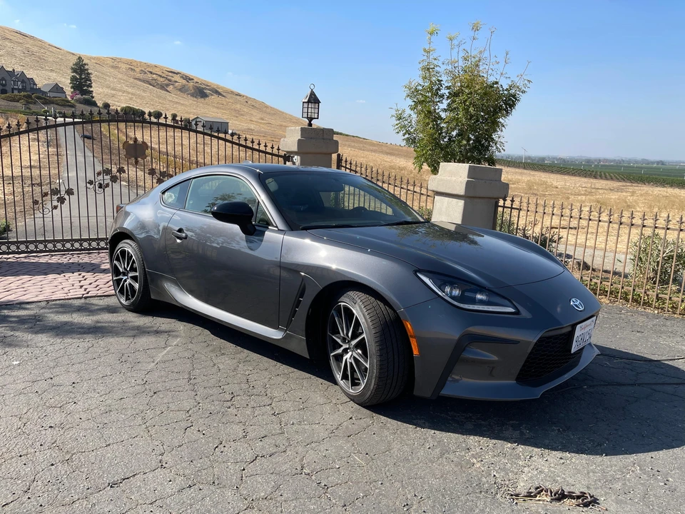 2023 Toyota GR86 2nd Gen - Image 30 of 31
