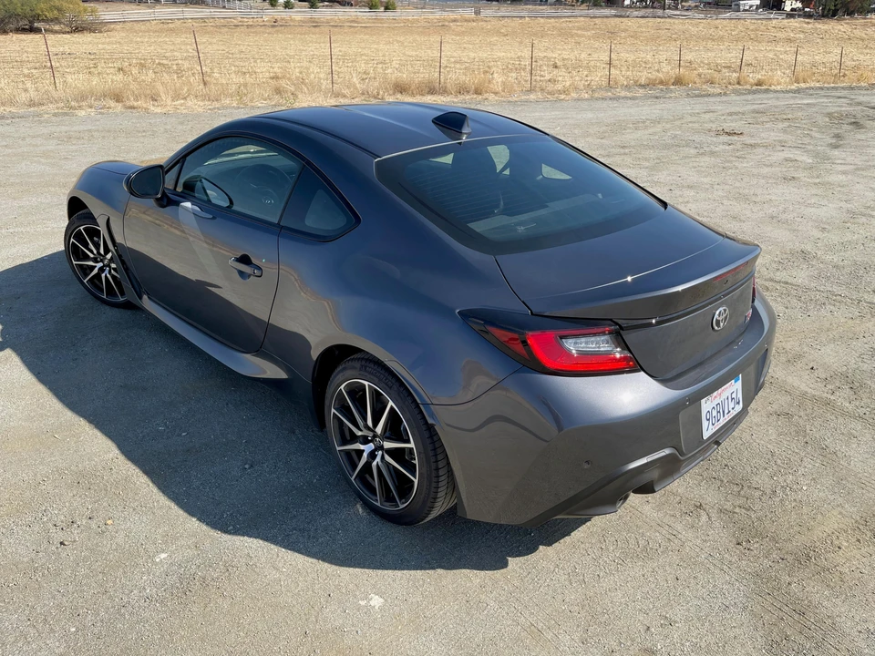 2023 Toyota GR86 2nd Gen - Image 23 of 31