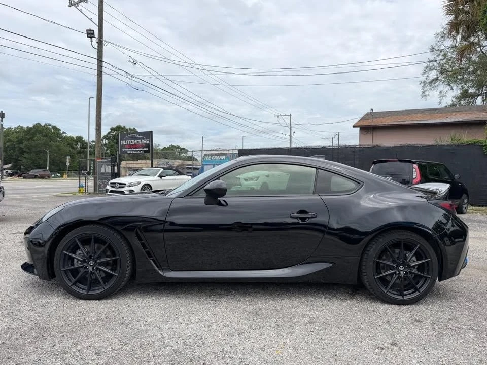 2023 Toyota GR86 2nd Gen - Image 9 of 20