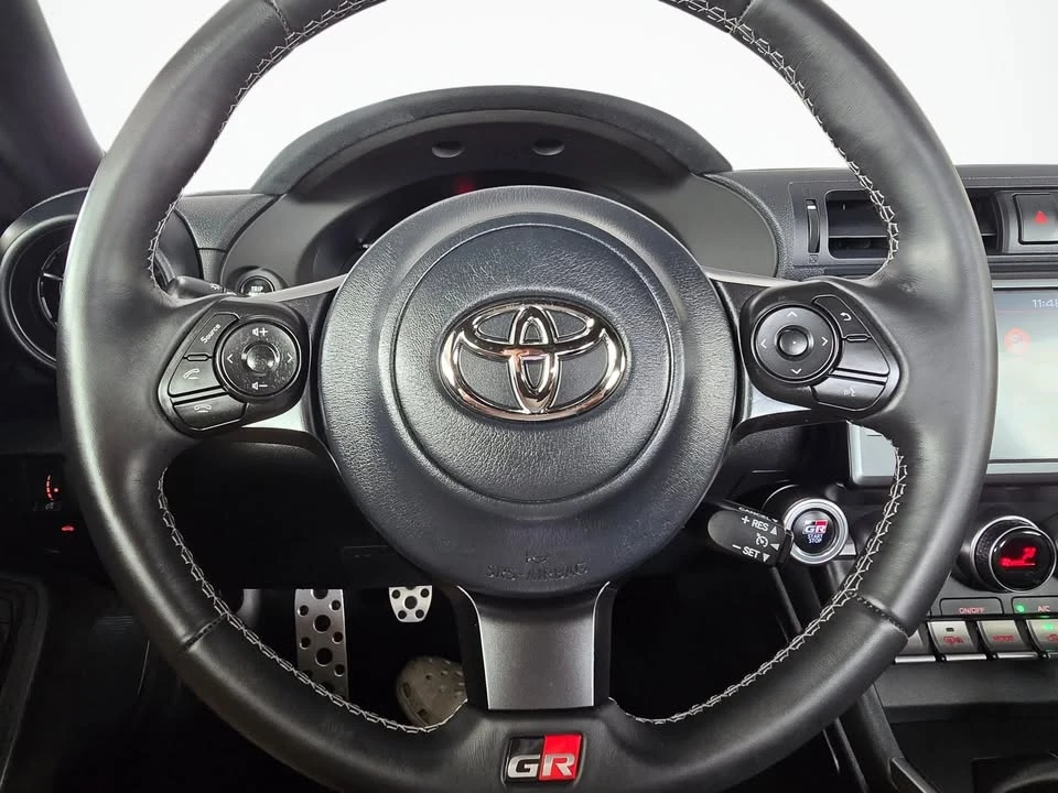 2023 Toyota GR86 2nd Gen - Image 17 of 20