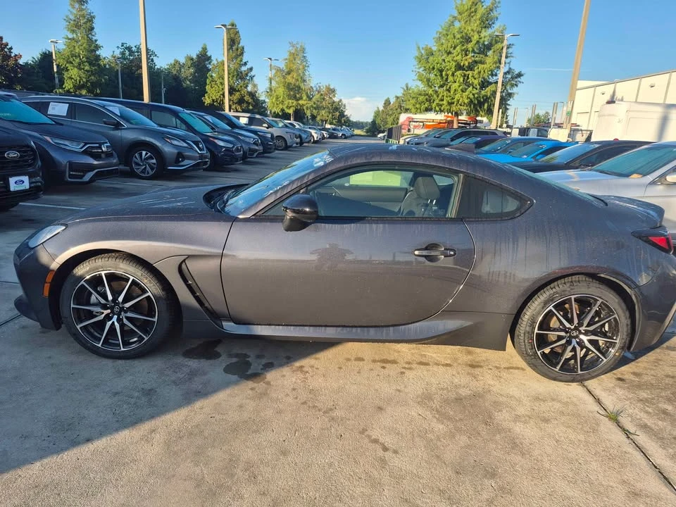 2023 Toyota GR86 2nd Gen - Image 7 of 12