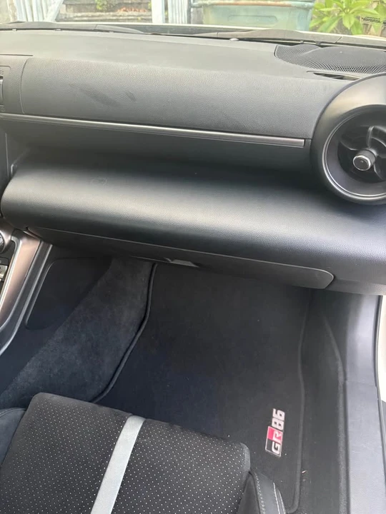 2023 Toyota GR86 2nd Gen - Image 6 of 7