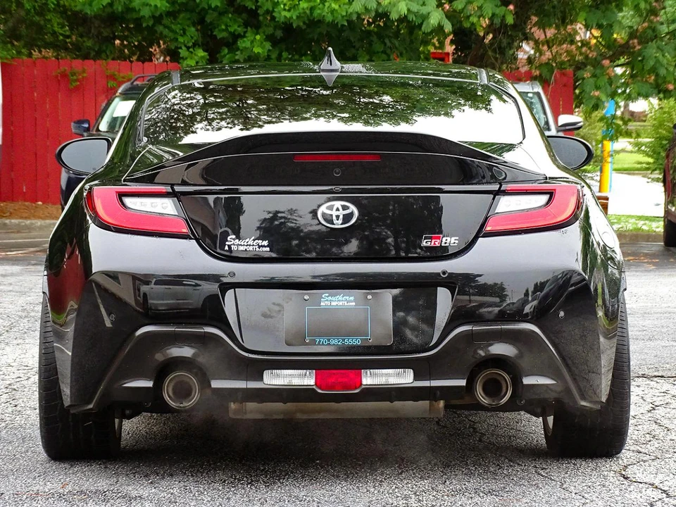 2023 Toyota GR86 2nd Gen - Image 14 of 31