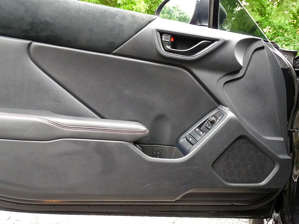 2023 Toyota GR86 2nd Gen - Image 27 of 31