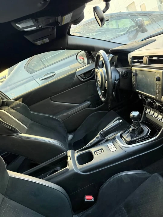 2023 Toyota GR86 2nd Gen - Image 5 of 7