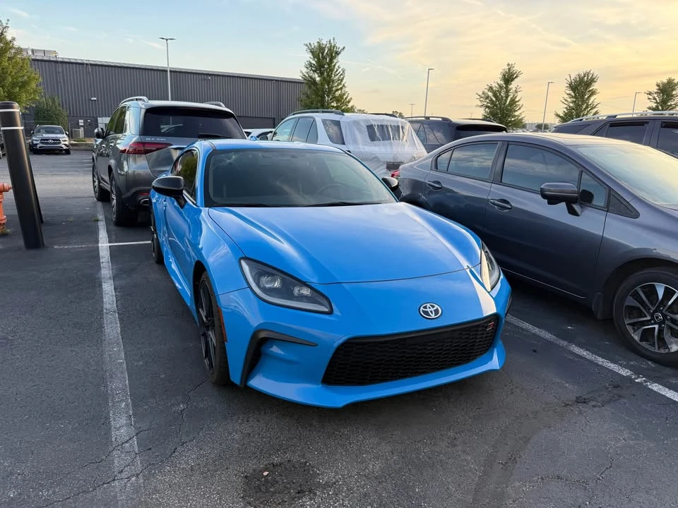 2023 Toyota GR86 2nd Gen - Image 2 of 7