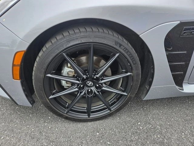 2023 Toyota GR86 2nd Gen - Image 25 of 28