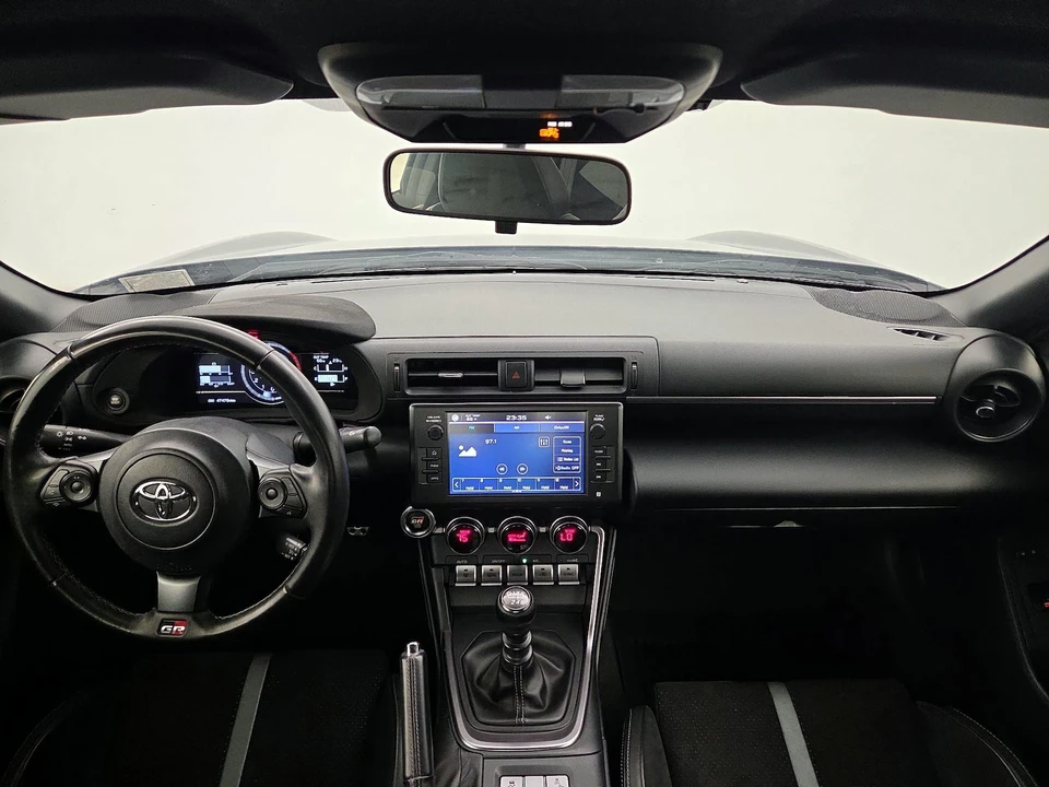 2023 Toyota GR86 2nd Gen - Image 10 of 26