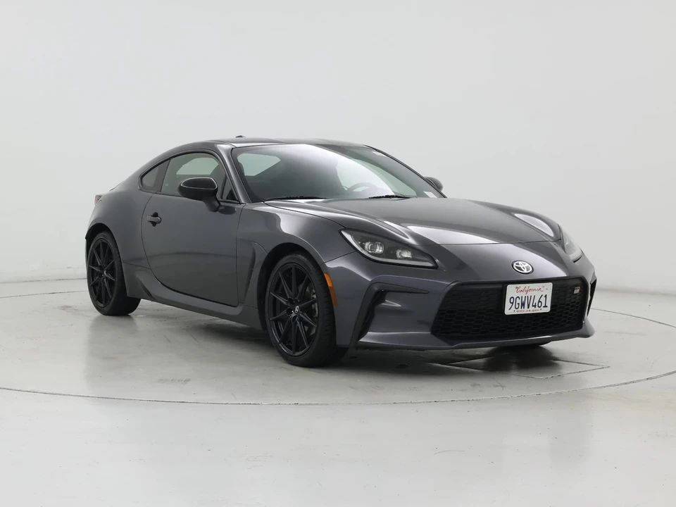 2023 Toyota GR86 2nd Gen - Image 2 of 26