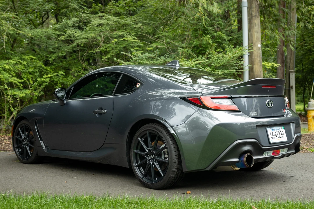 2023 Toyota GR86 2nd Gen - Image 4 of 31