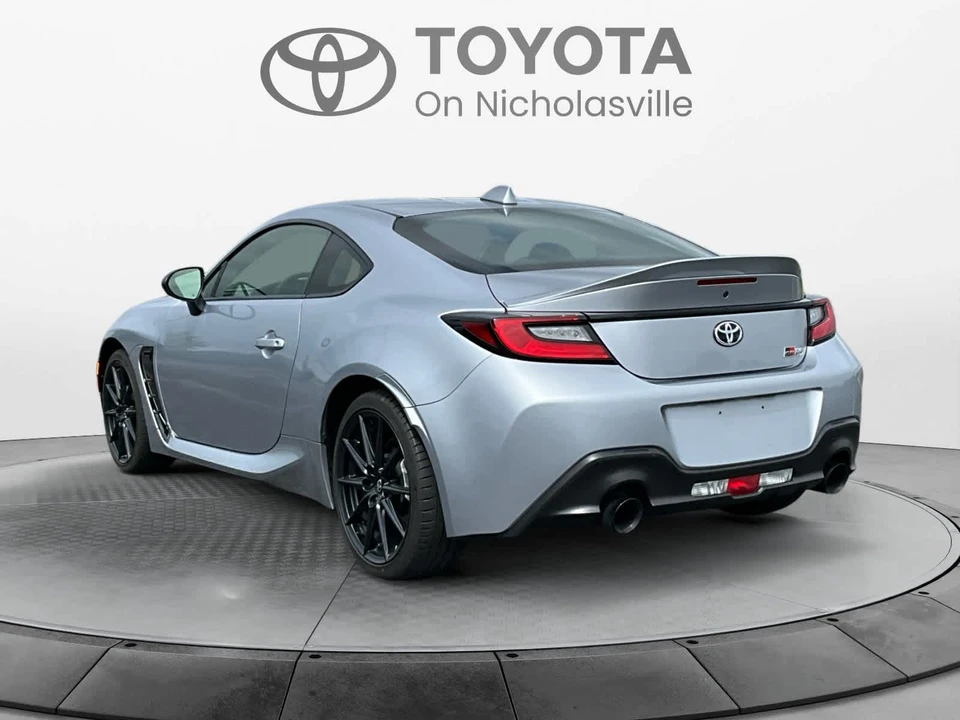 2023 Toyota GR86 2nd Gen - Image 4 of 23