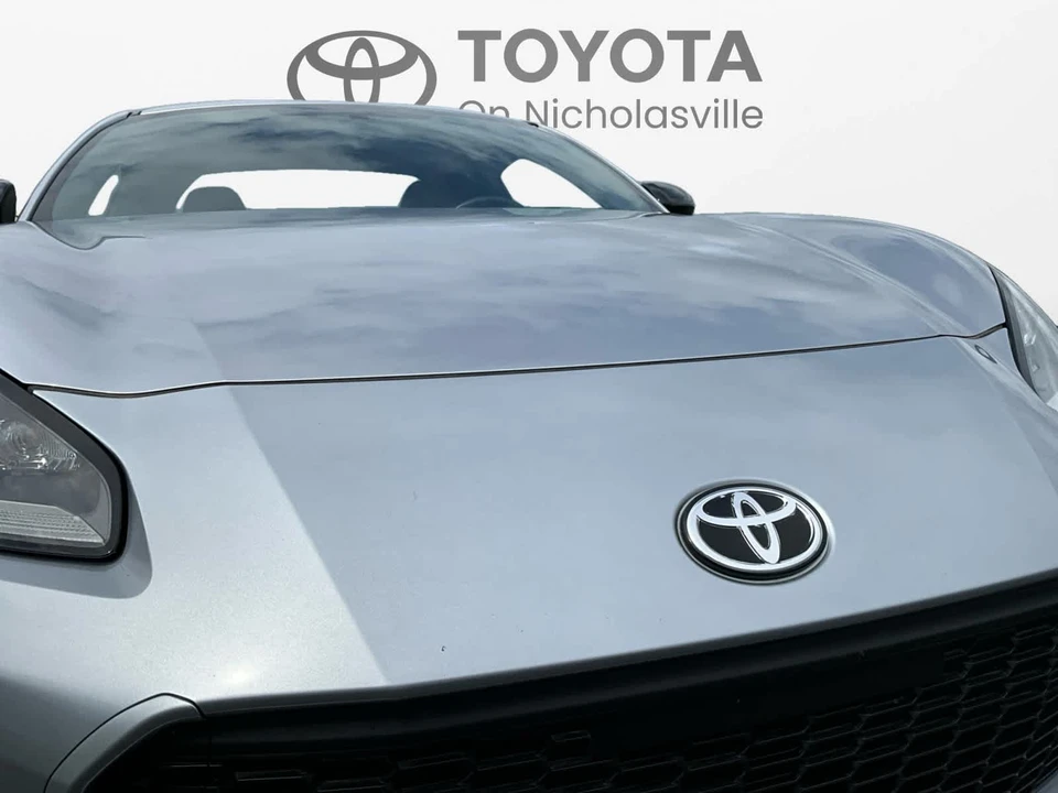 2023 Toyota GR86 2nd Gen - Image 17 of 23