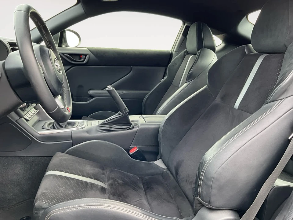 2023 Toyota GR86 2nd Gen - Image 10 of 23
