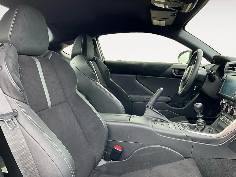 2023 Toyota GR86 2nd Gen - Image 16 of 23