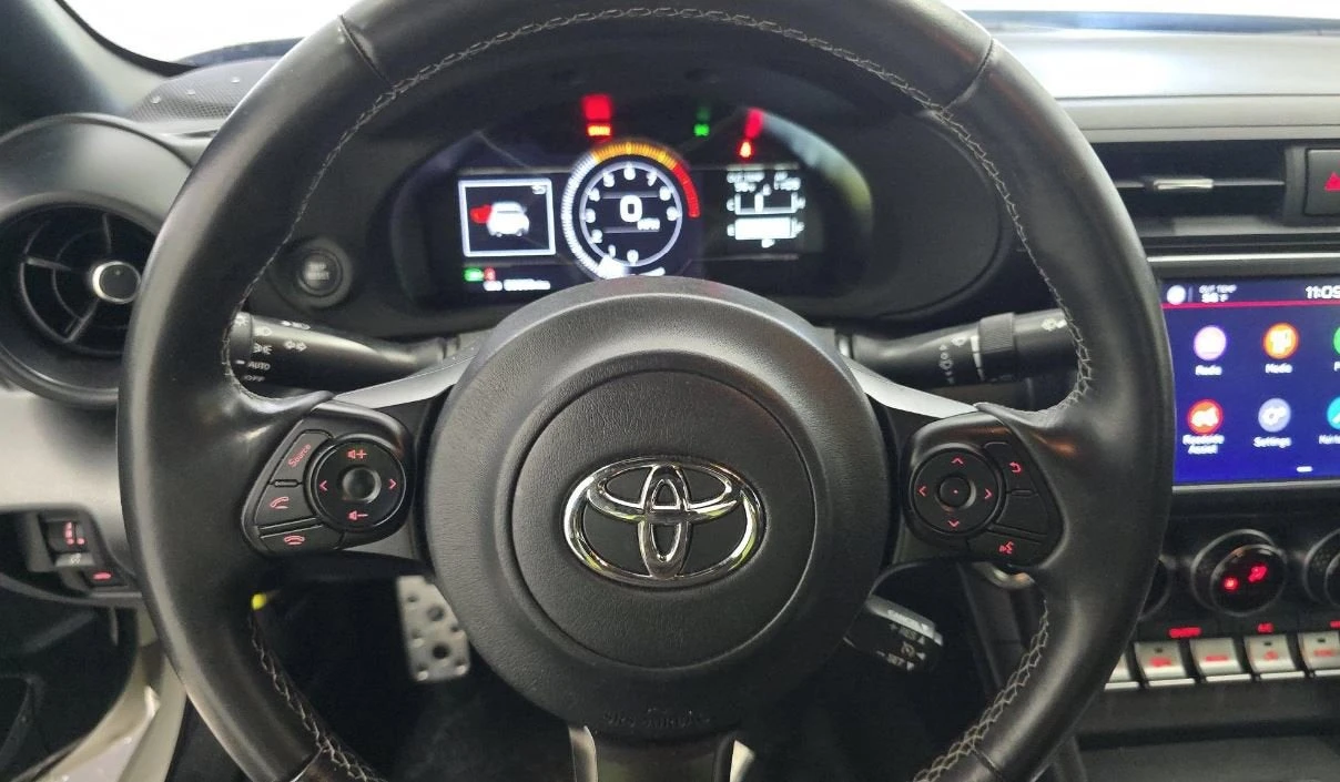 2023 Toyota GR86 2nd Gen - Image 9 of 23