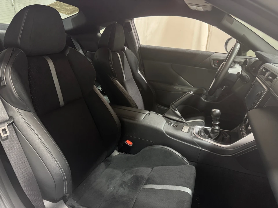 2023 Toyota GR86 2nd Gen - Image 3 of 29