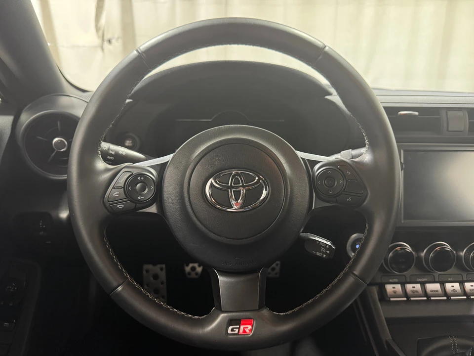 2023 Toyota GR86 2nd Gen - Image 6 of 29