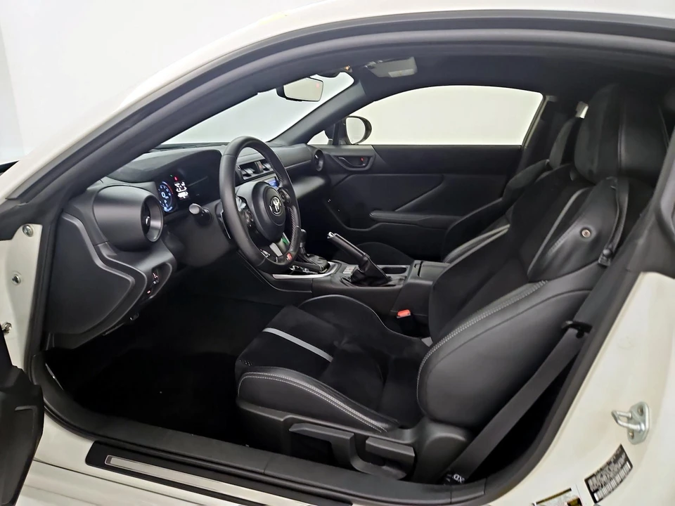2023 Toyota GR86 2nd Gen - Image 12 of 24