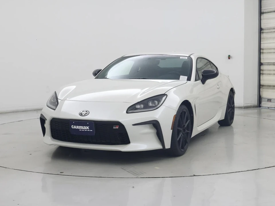 2023 Toyota GR86 2nd Gen - Image 5 of 24