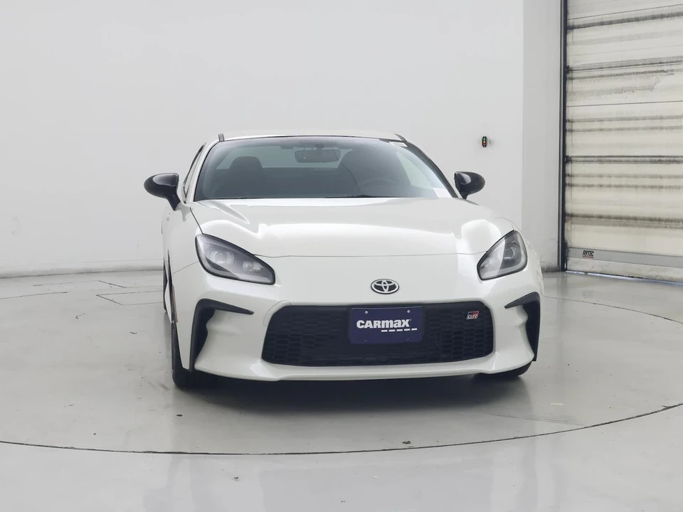 2023 Toyota GR86 2nd Gen - Image 6 of 24