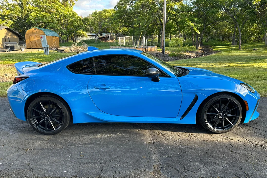 2023 Toyota GR86 2nd Gen - Image 3 of 31