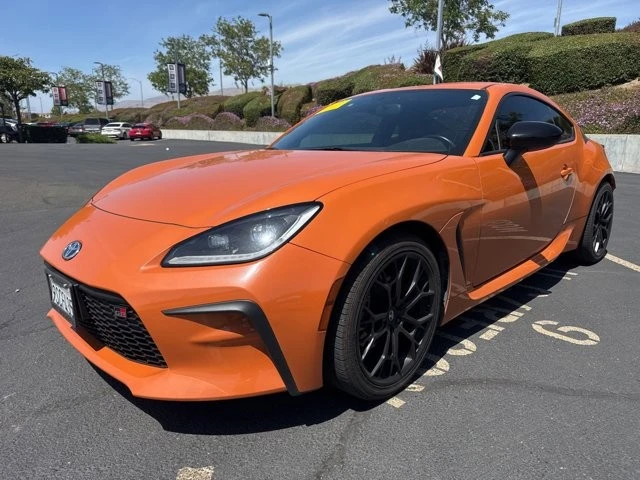 2023 Toyota GR86 2nd Gen - Image 3 of 17