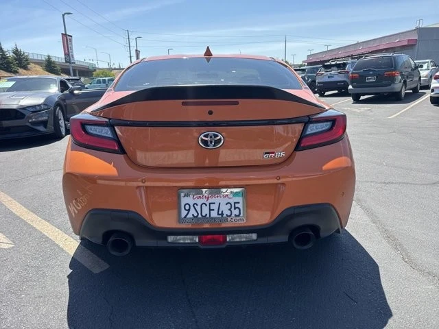 2023 Toyota GR86 2nd Gen - Image 6 of 17