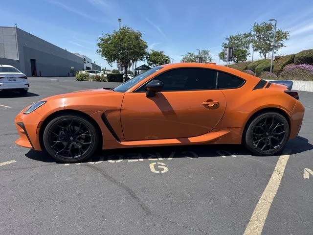 2023 Toyota GR86 2nd Gen - Image 4 of 17