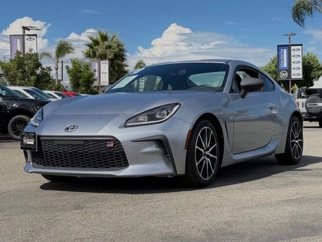 2023 Toyota GR86 2nd Gen - Image 4 of 30